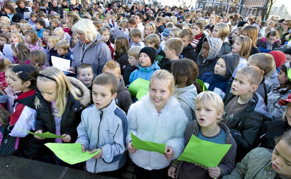 Det er ikke længere soleklart, hvilke sange, alle kan være med på i folkeskolen og det er et problem, mener lektor i musikundervisning. - Arkivfoto 2007: Henning Bagger/ Ritzau/Scanpix