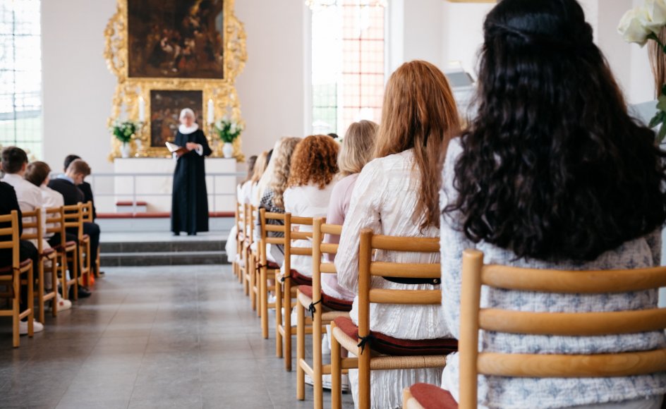 Præster oplever kritik af krav om kirkegang under konfirmationsforberedelserne. Men præster er i deres gode ret til at kræve kirkegang fra de kommende konfirmander, skriver kirkehistoriker Rasmus H.C. Dreyer.