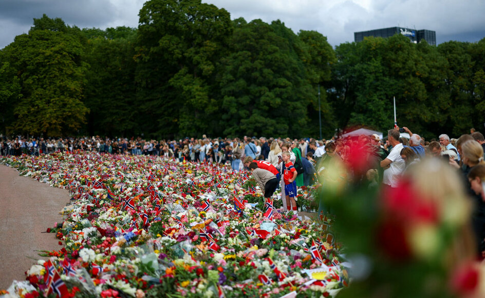Frederik og Mary deltager i kong Haralds begravelse | Kristeligt Dagblad