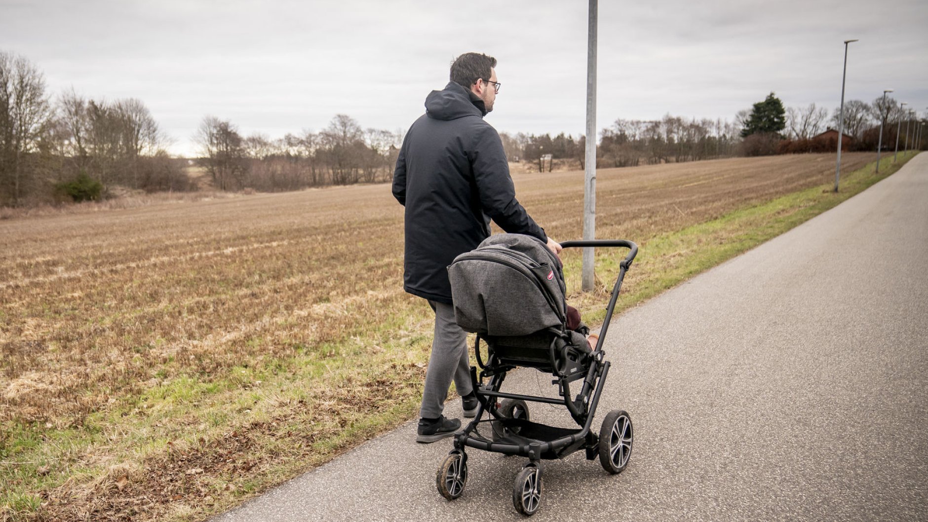 Mænd holder barsel i længere tid. Men mange savner fællesskaber