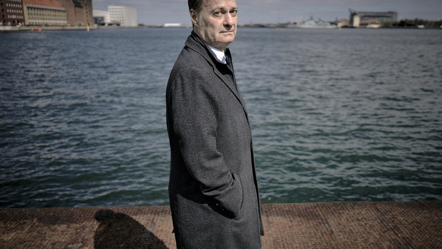 Knud Romer: Jeg sad alene juleaften og hængte mig i hvert hjerte på ...