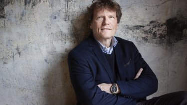 Ingrid Ank: Hartmut Rosas omfavnelse af kirken rummer også et problem ...