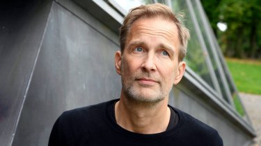 Jungersens nyeste tobindsværk får blandede anmeldelse hos de danske medier.