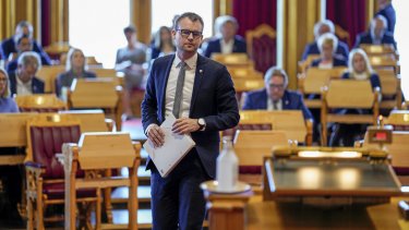 Kjell Ingolf Ropstad var i 2018 en af fortalerne for, at Kristeligt Folkeparti skulle med i den norske højre-regering. Året efter blev han både partiformand og børne- og familieminister og kæmper nu for, at partiet klarer spærregrænsen ved mandagens valg.