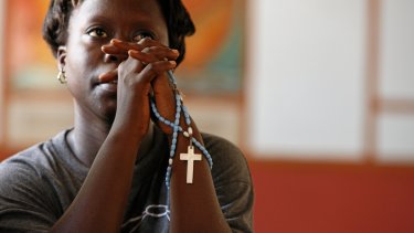 ”Der er mange former for kristendom, som ikke minder om vores folkekirke-kristendom, for eksempel er det flere afrikanske kirker, som i deres praksis har mere til fælles med mainstream islam,” siger Niels Jespersen.