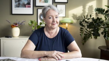 Slægtsforskning kan anskues som selvoptaget, men det er mere end det, mener Dorte Kofoed. ”I min slægtsforskning beskæftiger jeg mig med andre mennesker,” siger hun.