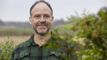 For højskoleforstander og forfatter Kenneth Degnbol var det et spring at købe hus med sin nuværende hustru og satse alt på et fælles liv for lidt over syv år siden.