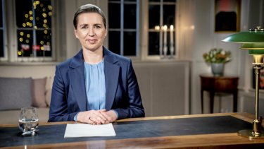 ”Det er en forfriskende tanke at viske tavlen ren og begynde forfra. Det er bare ikke nemt,” skriver Kurt Strand i en mediekommentar om blandt andet nytårstalen fra statsministeren.