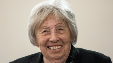 Trude Simonsohn døde i sidste uge 100 år gammel. Efter en lykkelig opvækst i det daværende Tjekkoslovakiet mistede hun som 18-årig begge sine forældre, da de blev sendt i koncentrationslejr. Få år efter blev hun som jødisk aktivist selv sendt samme vej. H
