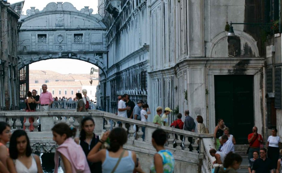 Rejsen til det mørke Italien | Kristeligt Dagblad
