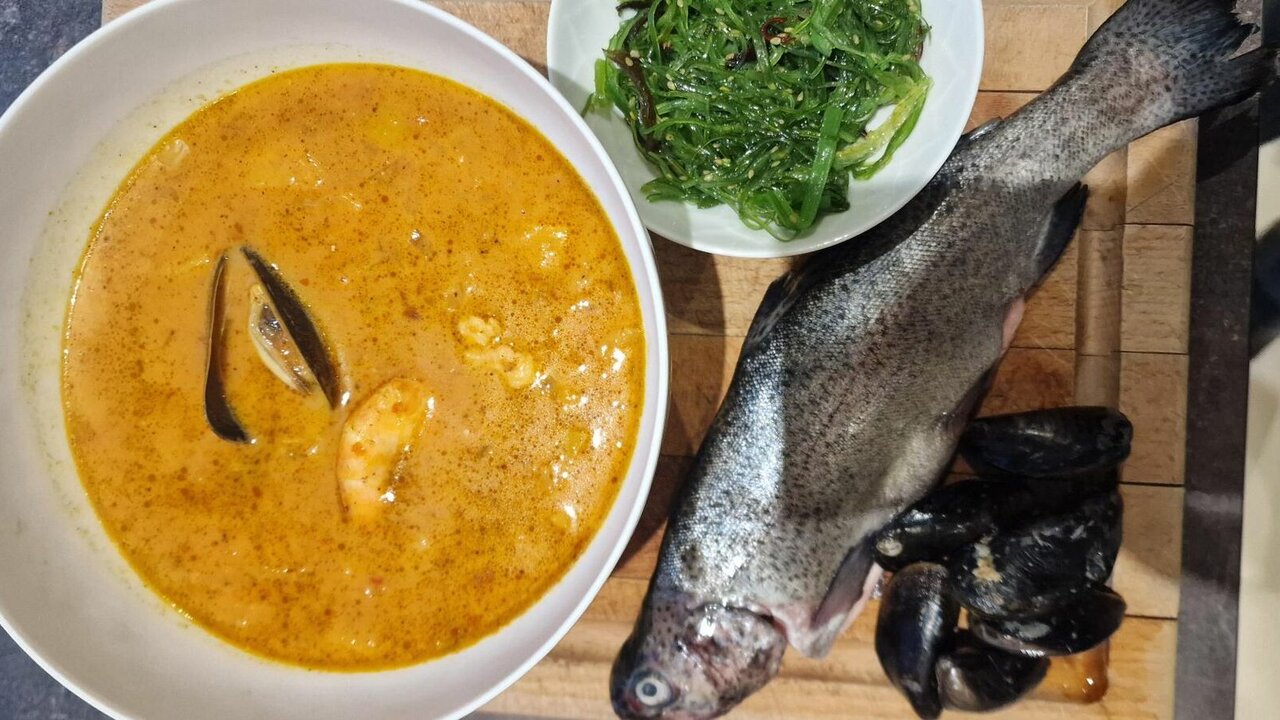 Ris- eller rigsfællesskab? Der er færøsk fiskesuppe med ferskner på ...