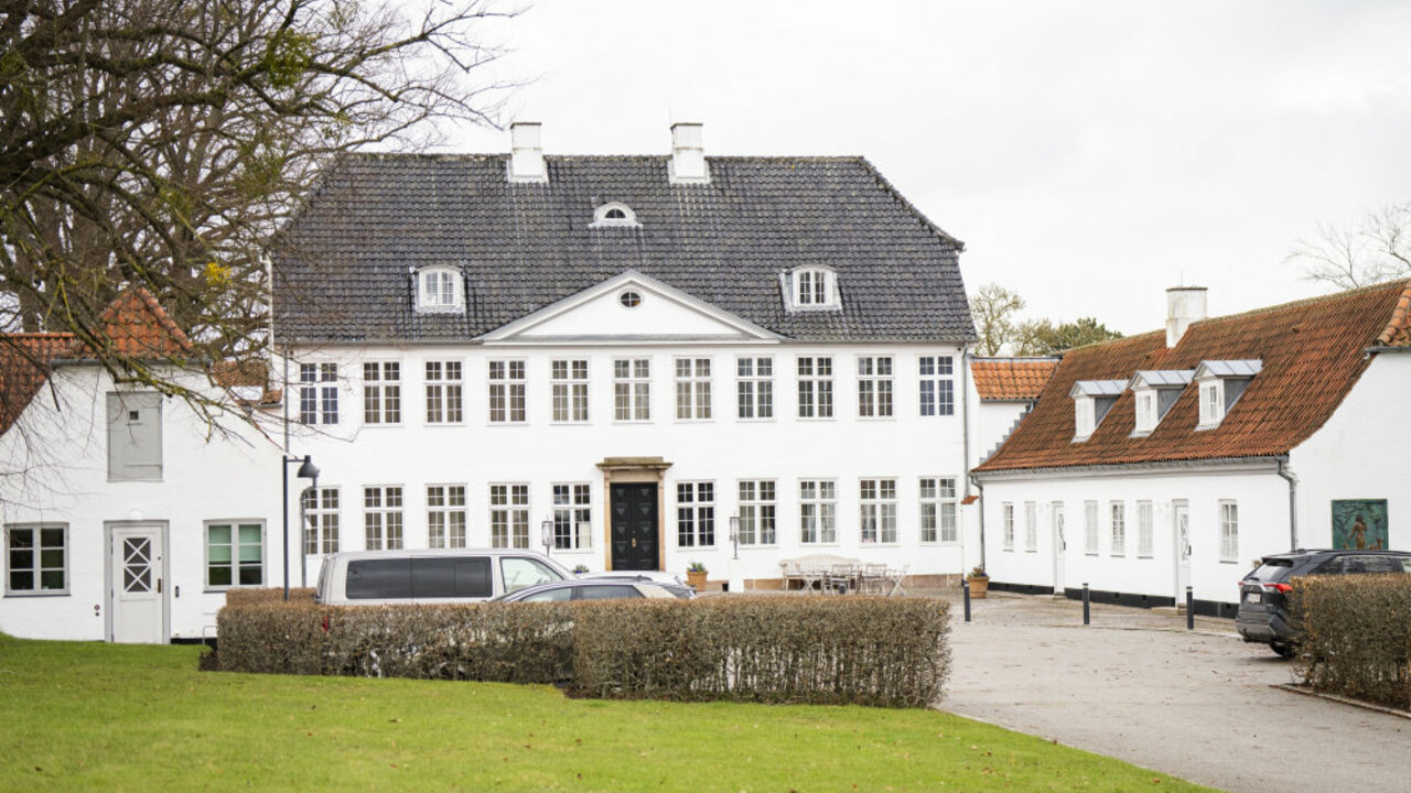 Partier inviteret til temamøde Marienborg under forhandlinger