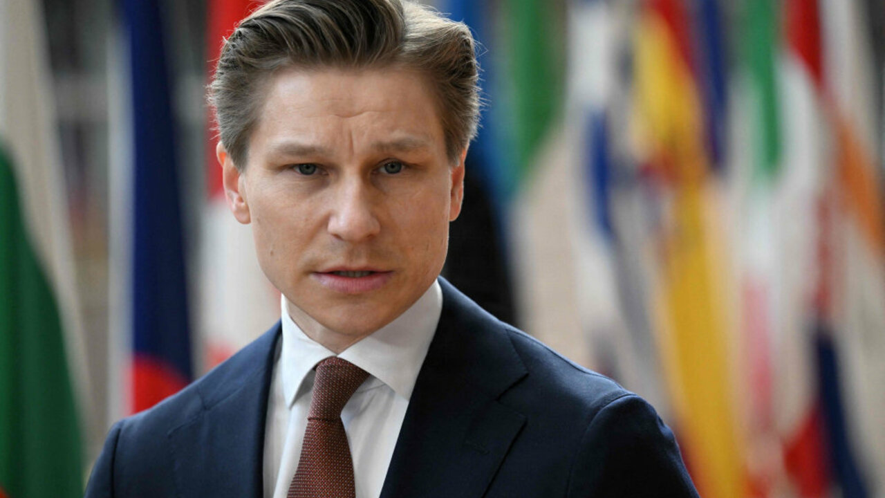 Finlands parlament stemmer for at droppe forbud mod atomvåben