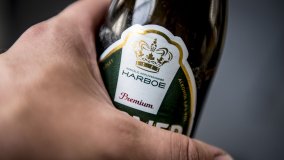 Tuba hjælper hvert år flere end 3000 børn og unge. Op mod halvdelen af brugerne er over 25 år. Billedet her er taget i forbindelse med åbningen af Tuba i Brøndby i sommeren 2021.